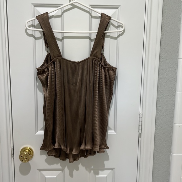 Entro Shimmery Satin Blouse - Picture 3 of 7